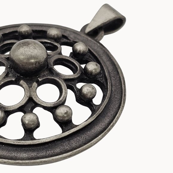 VTG Necklace Pendant Silver Tone Pewter Round Denmark Retro Whimsigoth Floral 2" - Picture 12 of 16